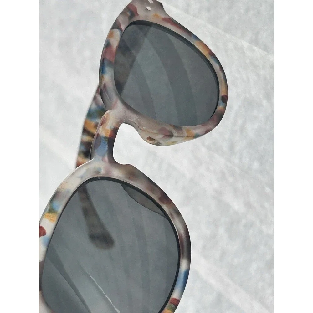 IZIPIZI Round Sunglasses Tortoise Shell Multicolor Frame Gray Polarized Lenses